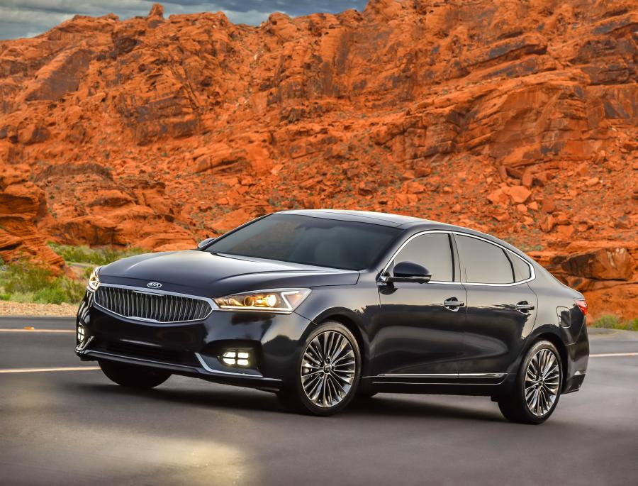 Kia Cadenza (YG) 2016 года  (NA) (фото 22 из 41)